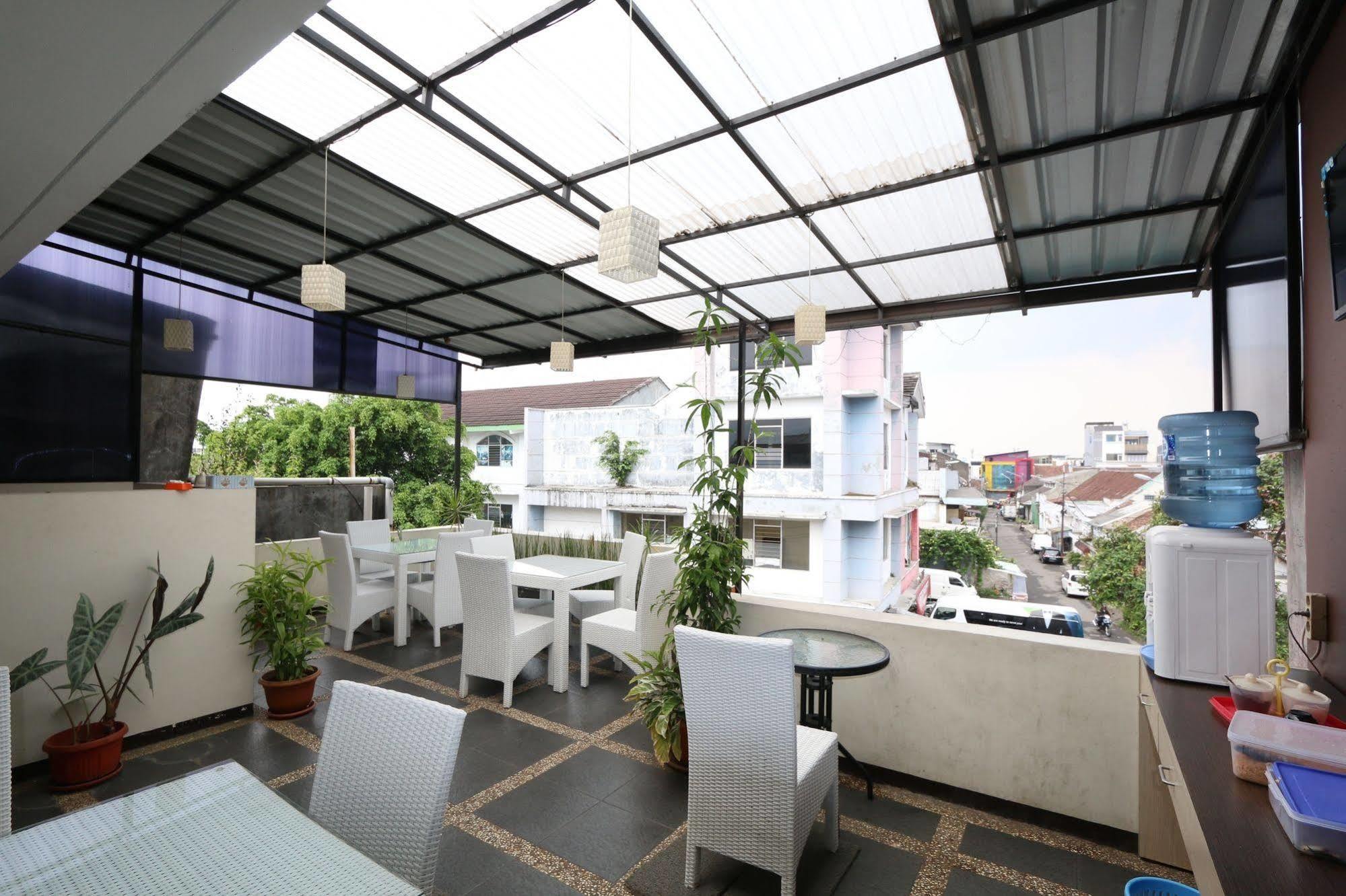 Bantal Guling Pasar Baru Otel Bandung Dış mekan fotoğraf