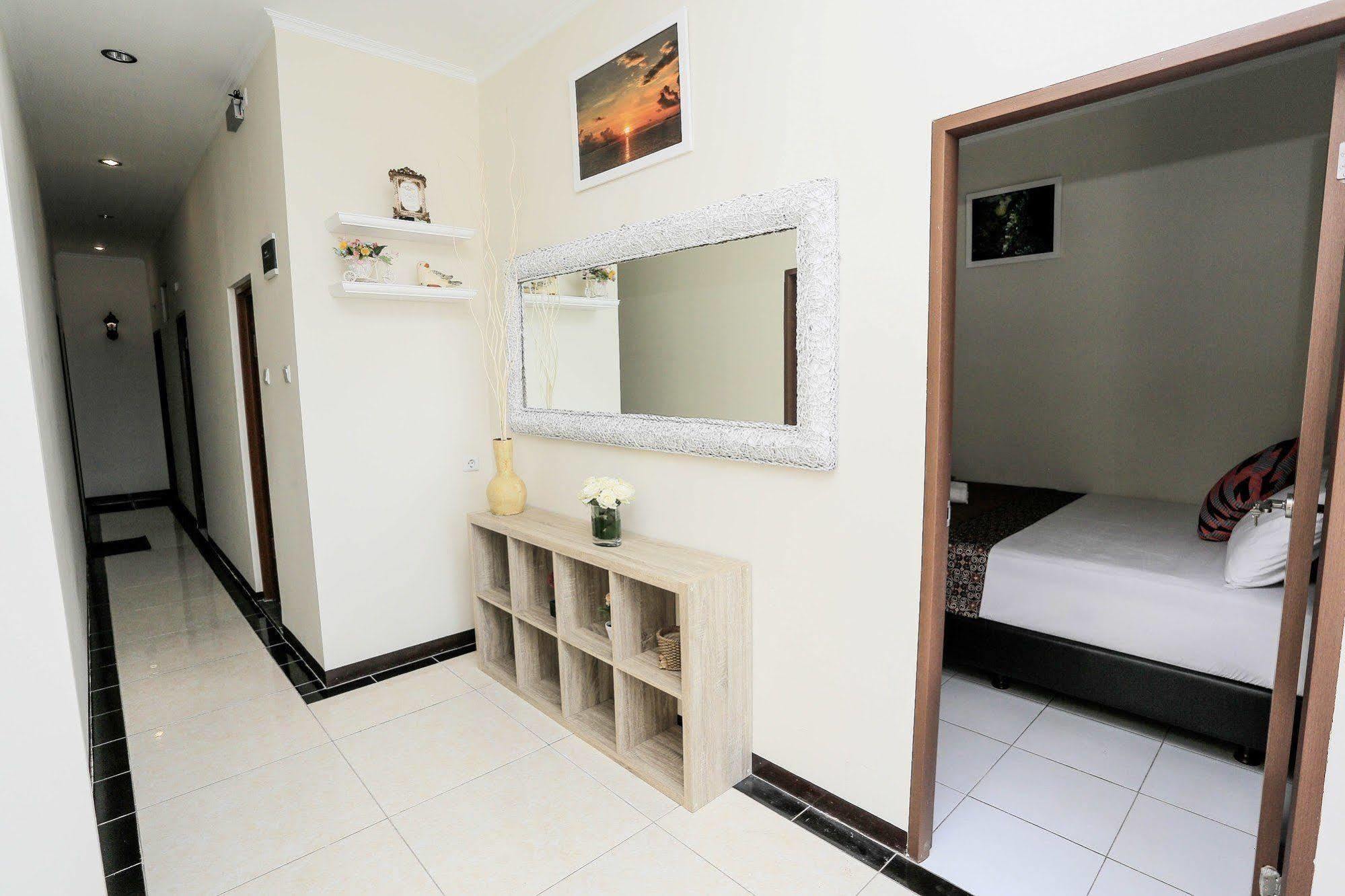 Bantal Guling Pasar Baru Otel Bandung Dış mekan fotoğraf